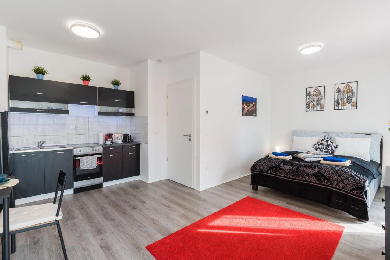 Apartamento New Blue Danube With Balcony And Parking *